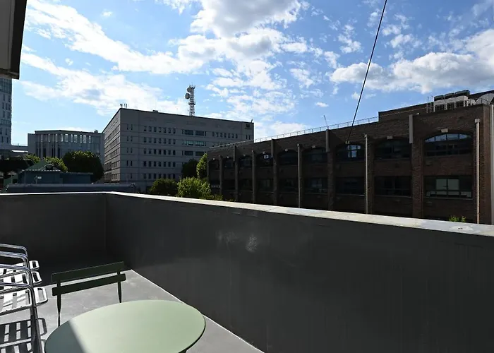 The Standard House For 6 People, 2 Bedrooms, 3beds * Seoul